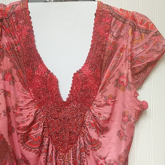 💥5 for $20💥Silky coral top by Live and let live. - Picture 6 of 6